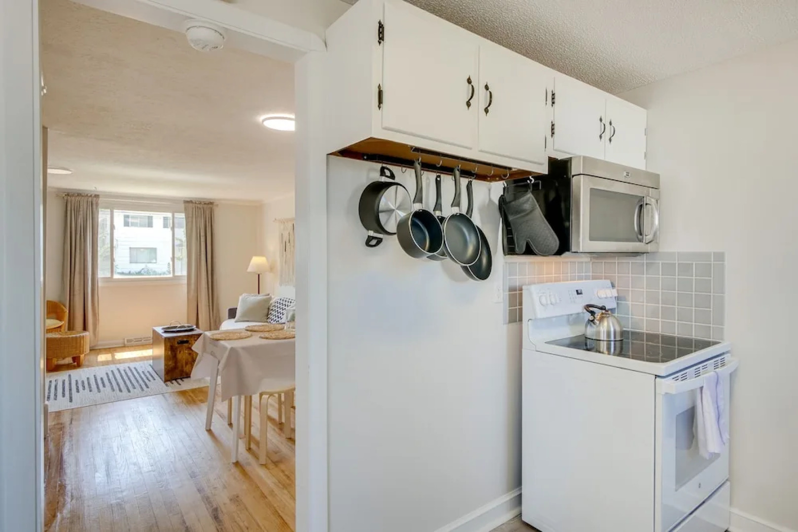 Cleveland Home w/ Fenced Yard ~ 10 Mi to Downtown!