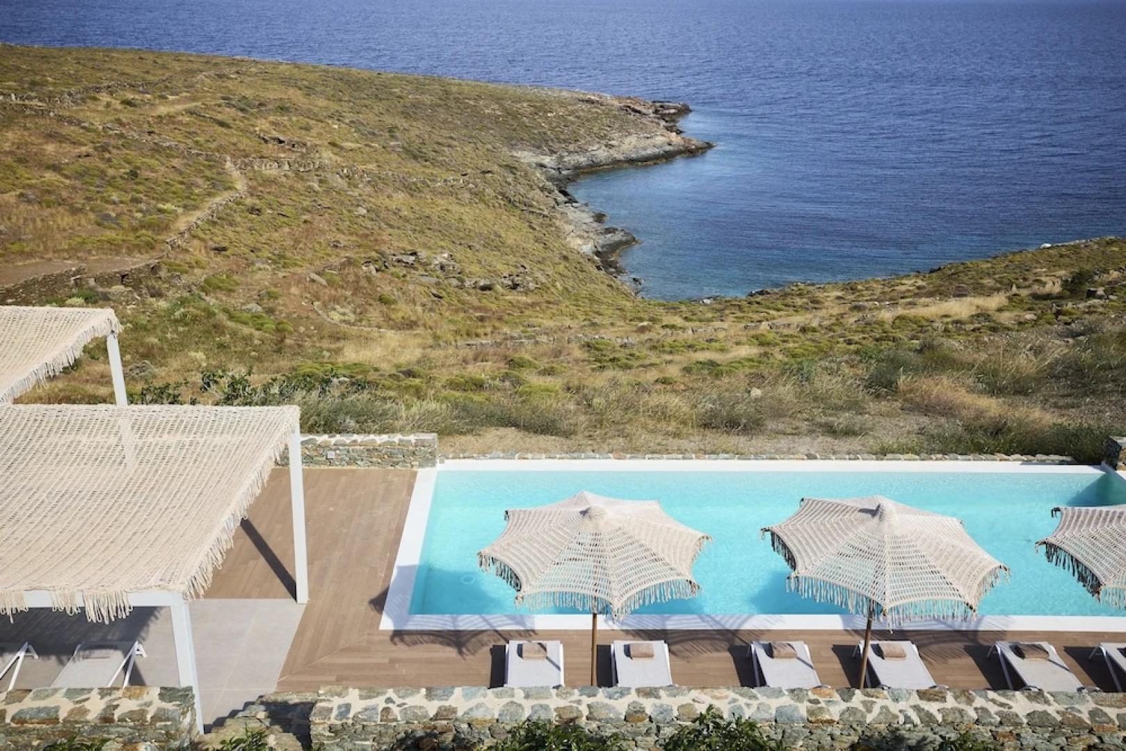 Ianemi Suites by K4 Kythnos