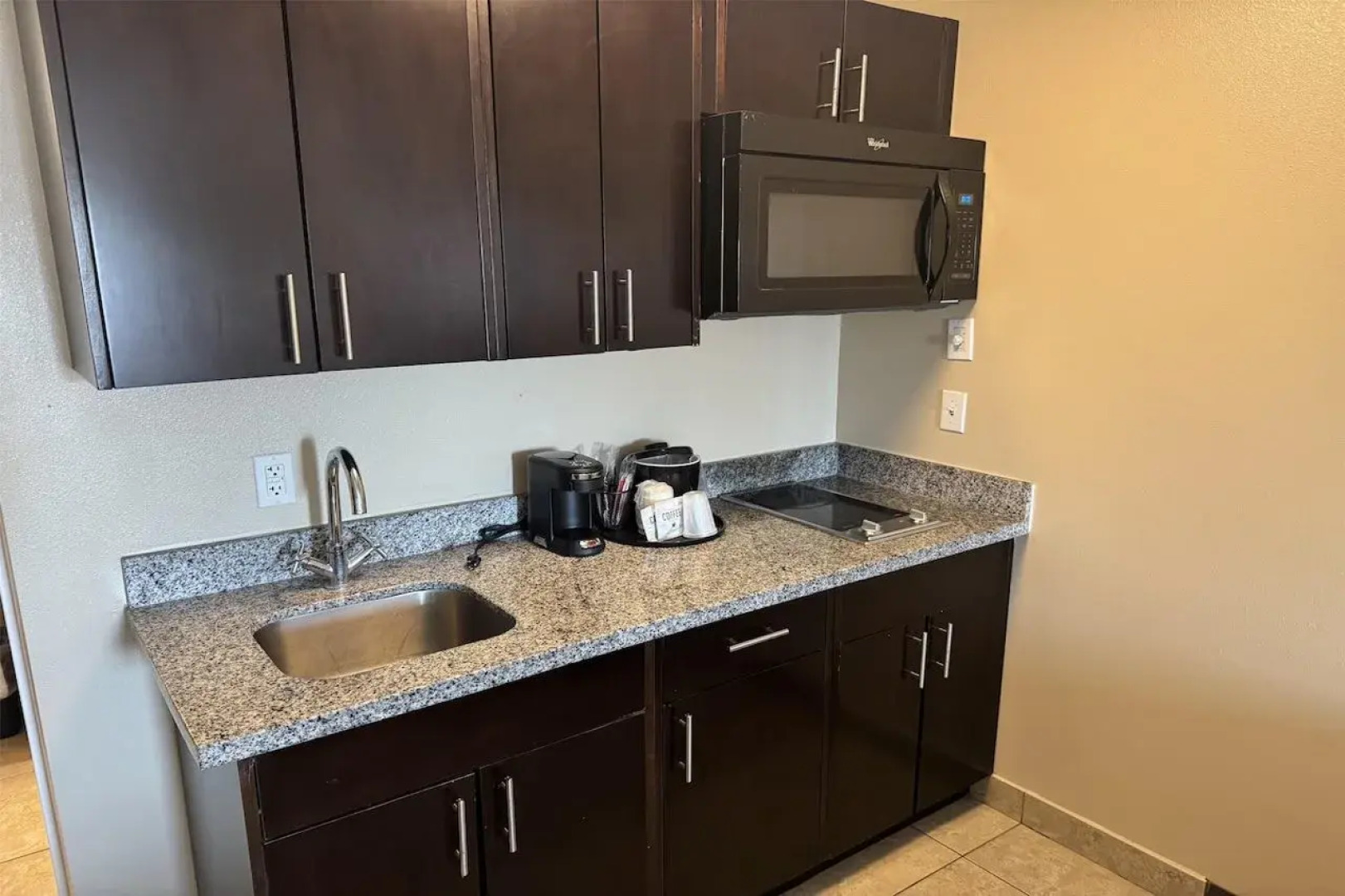 SureStay Studio by Best Western Gonzales