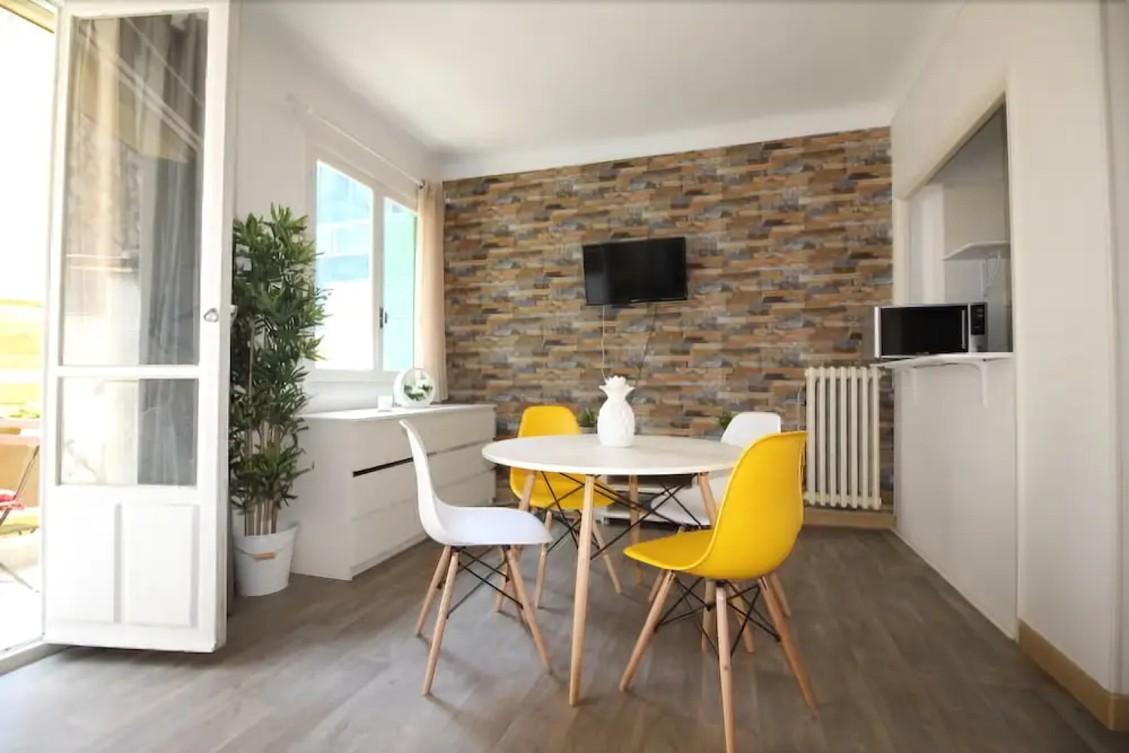 Nice Booking - Myranice - Jardin - Calme