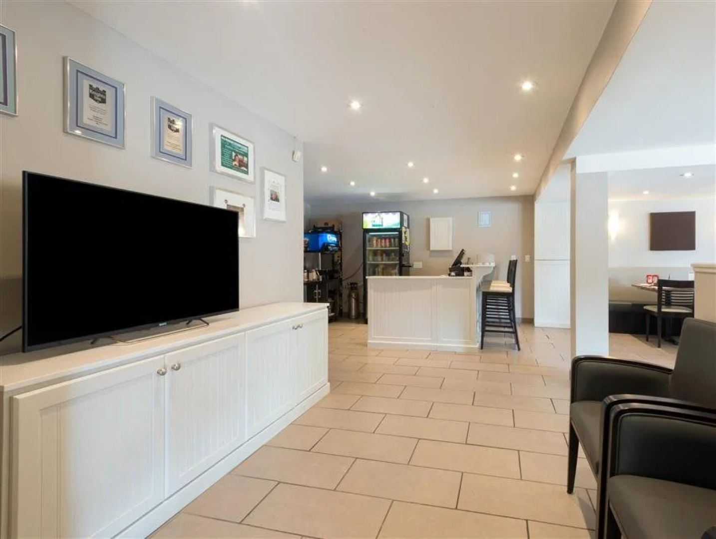 Leelas Villa Inn Flesherton