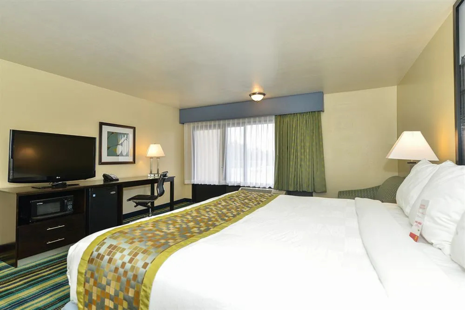 Super 8 By Wyndham Vallejo/Napa Valley