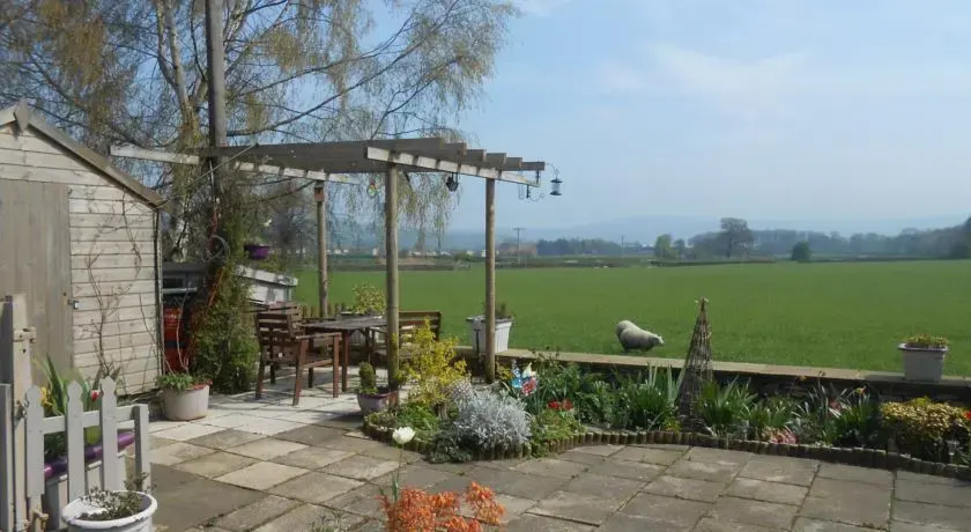 Field View House B&B