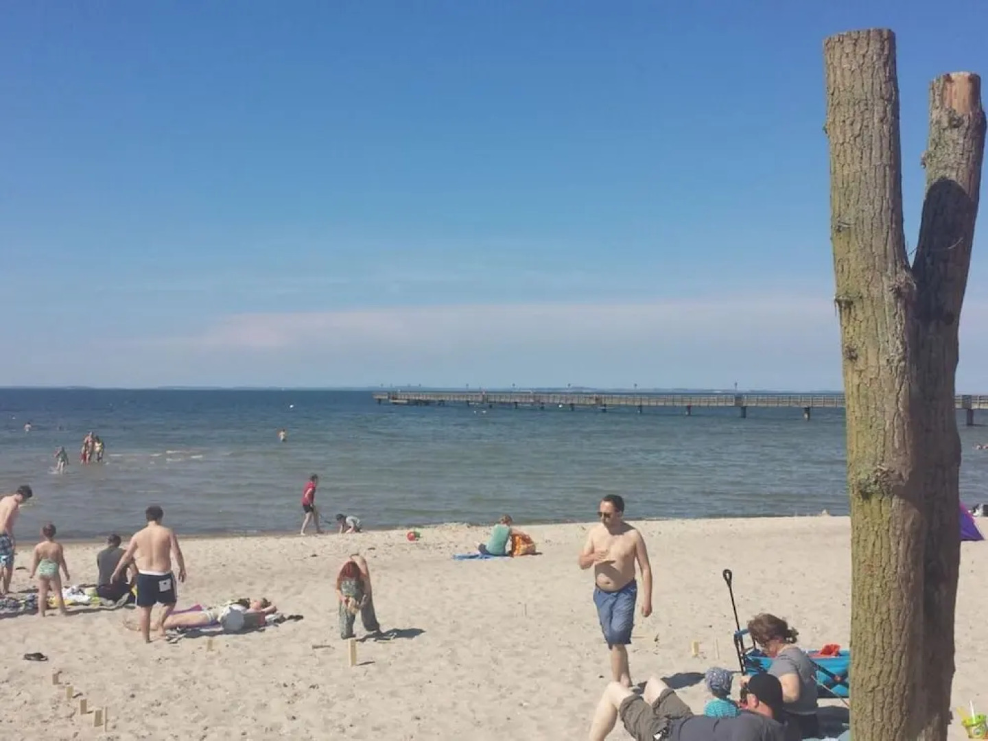 to the Beach Modern Retreat