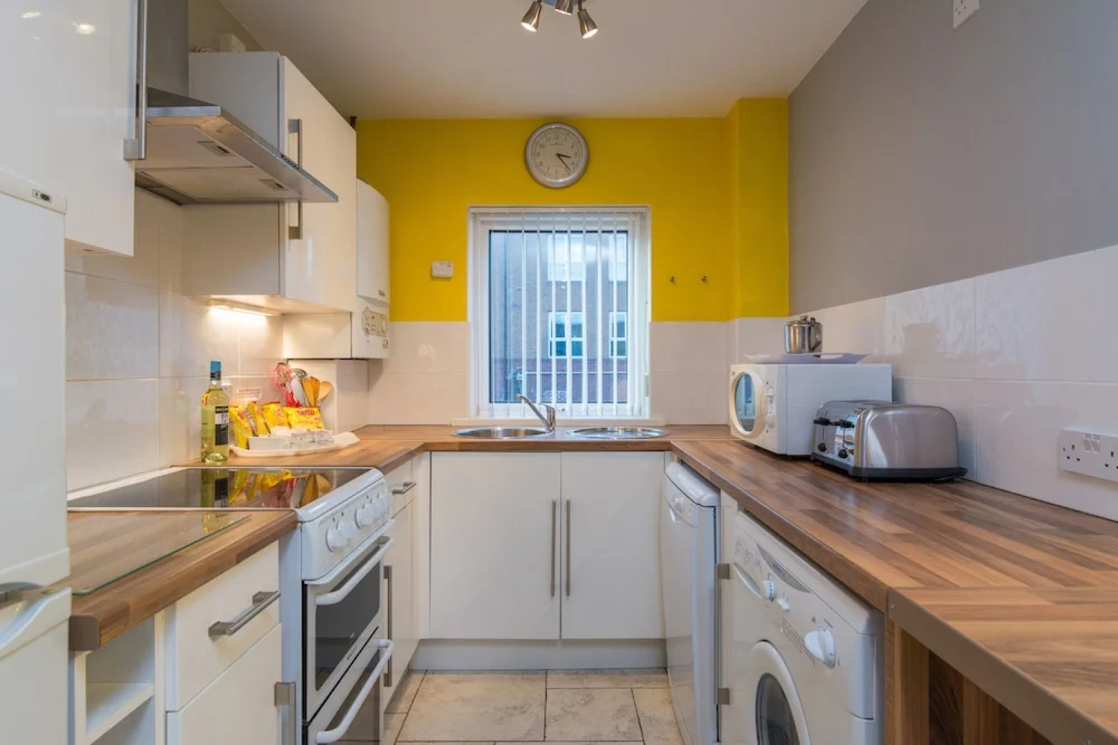 Belfast City Centre Apartment
