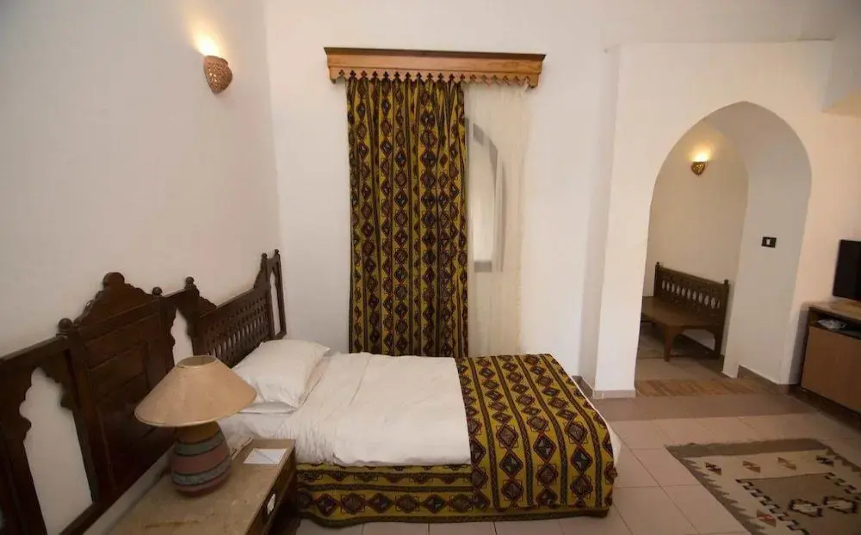 Sonesta Beach Resort & Casino