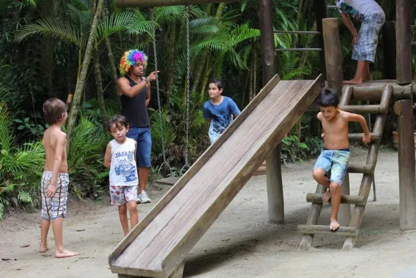 Amarilis Flat Service