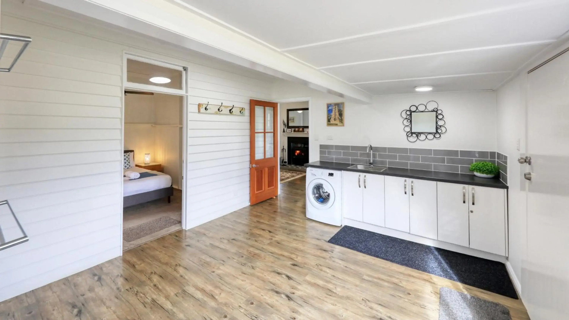 Creekview Cottage - 70 Lock Street