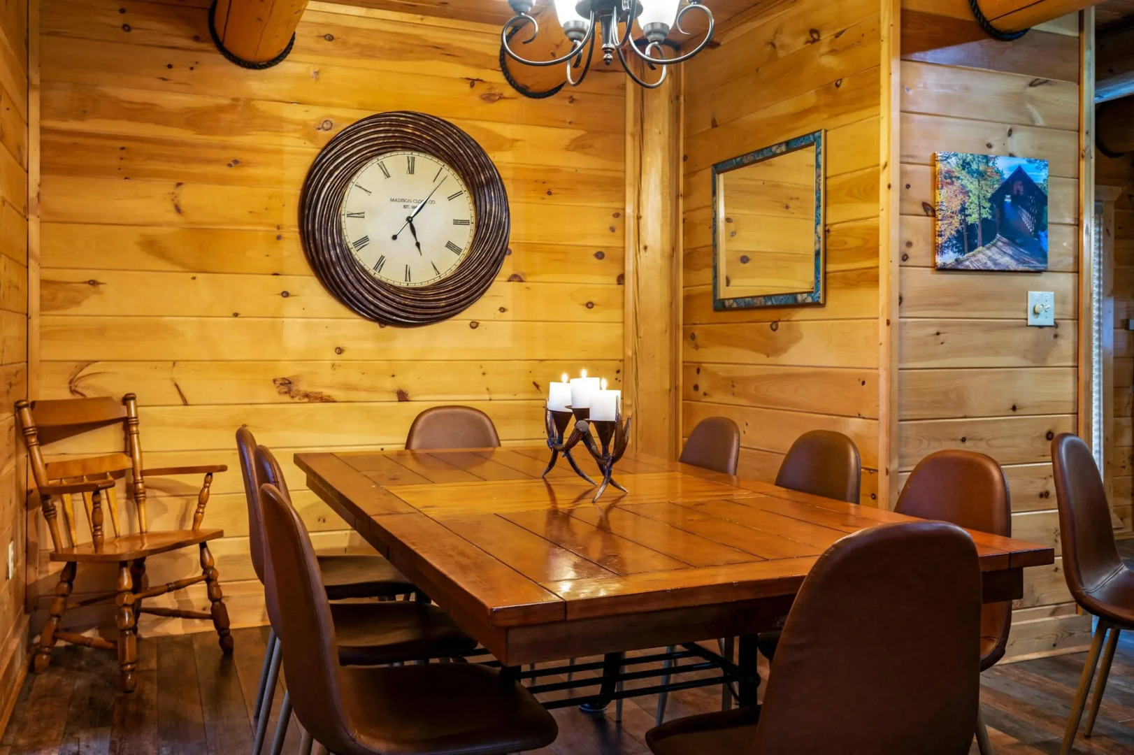 TN-SEV-HATC2704 in Sevierville, Sevierville