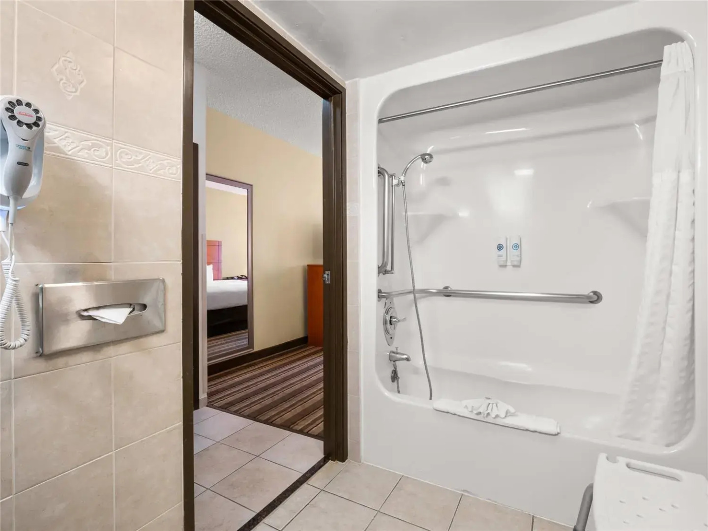 Comfort Inn Metro Airport