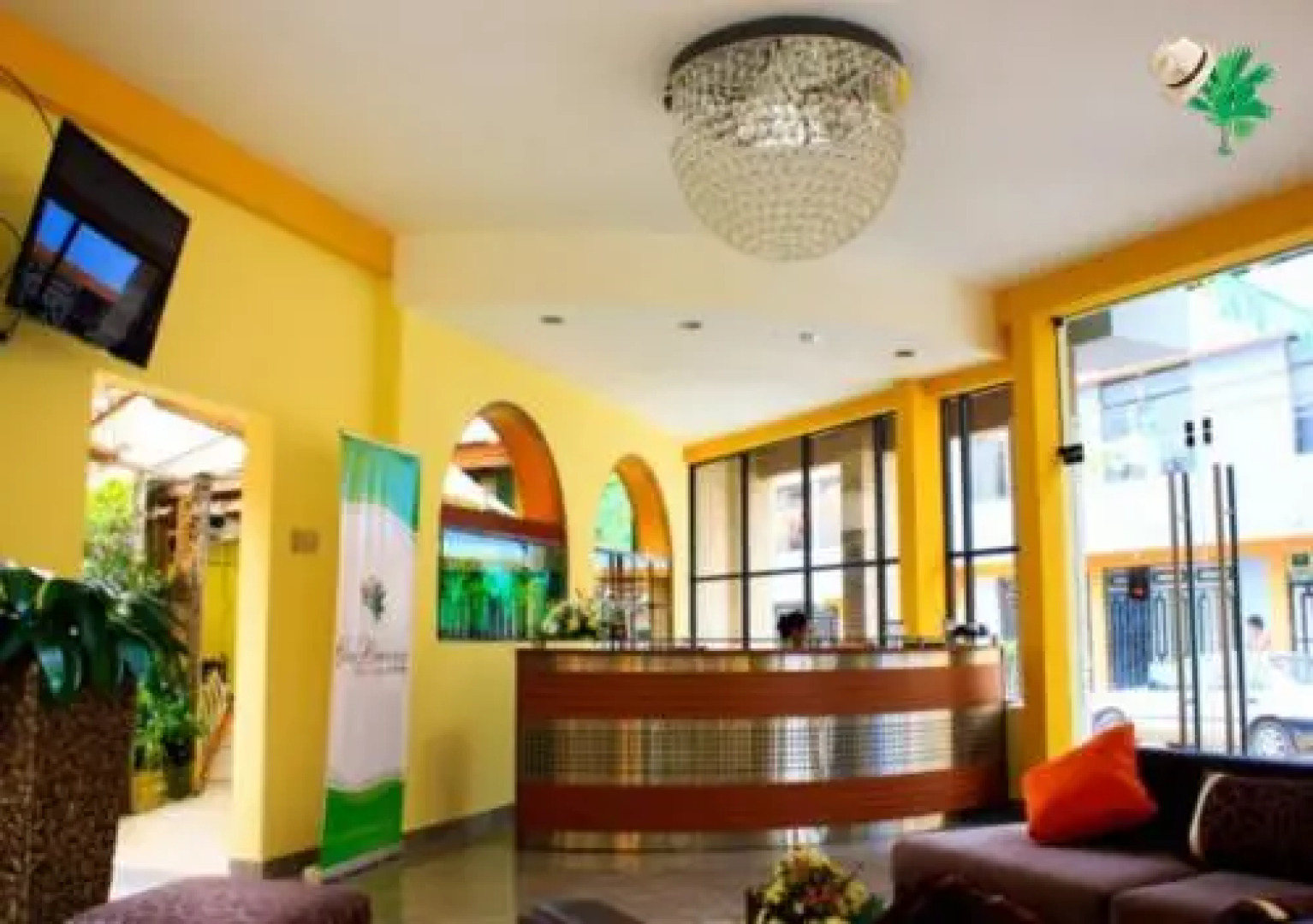 Gran Bombonaje Rioja Hotel