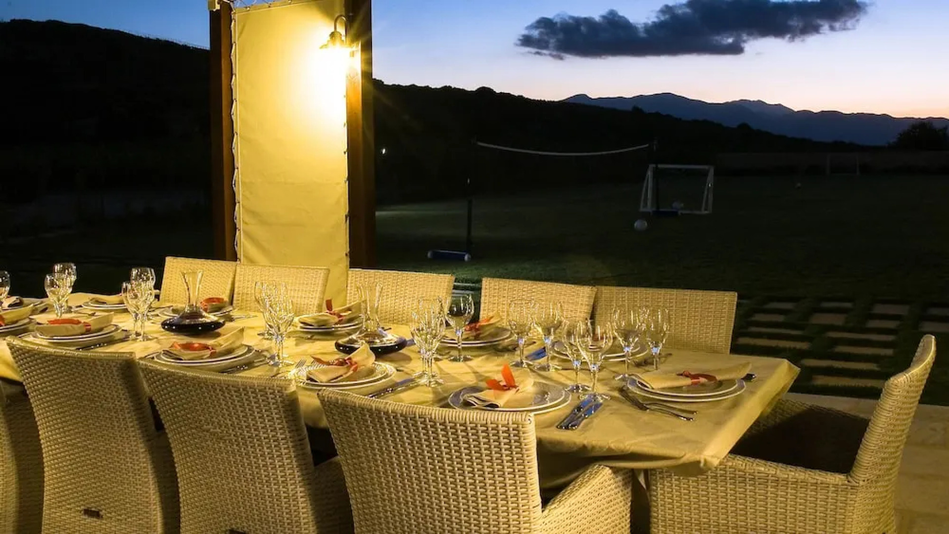 Luxurious Panoramic View Villa