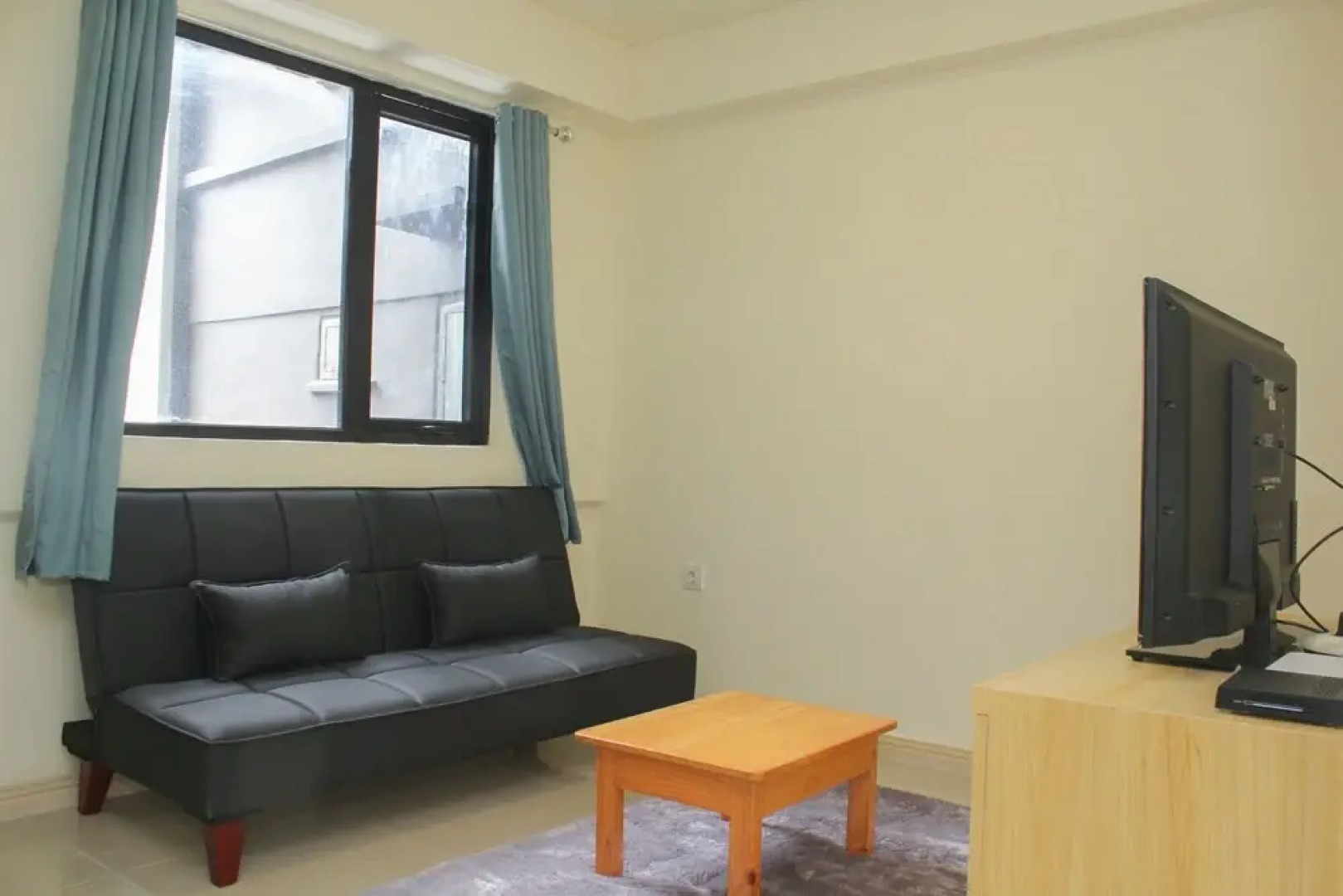 Comfort Living 2BR at Meikarta Apartment