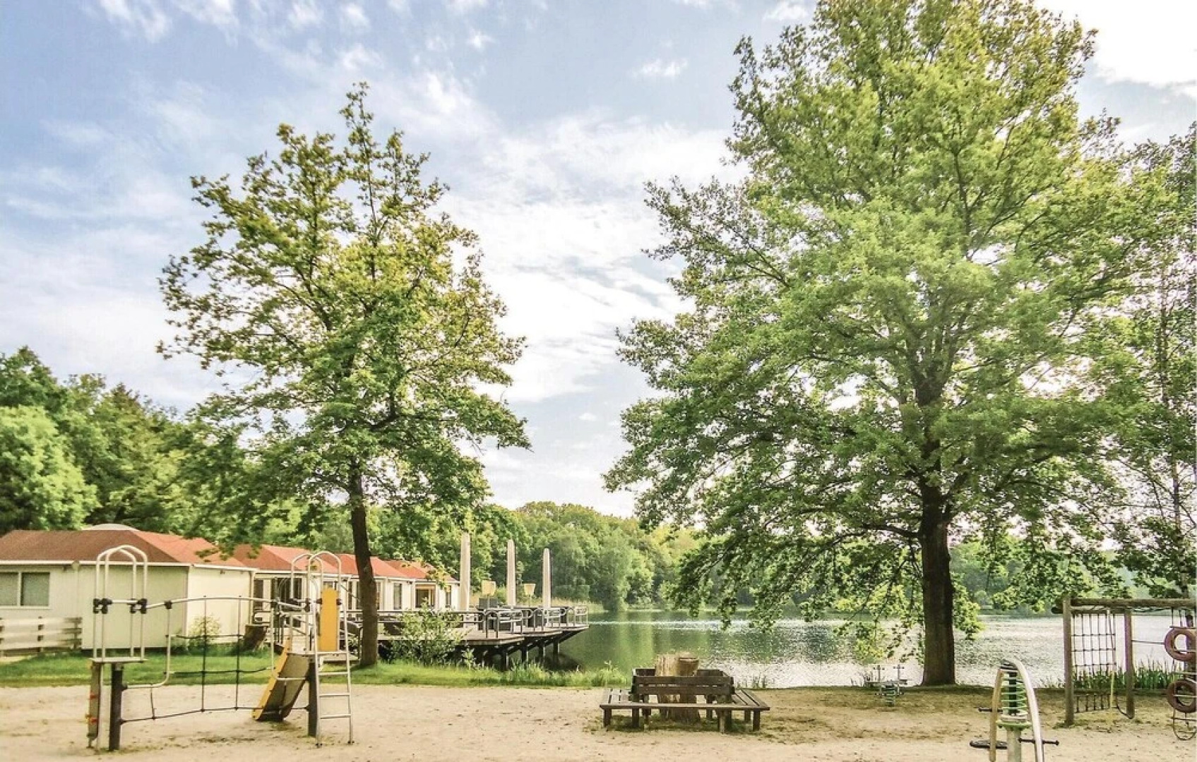 Amazing Home in Rekem-lanaken With 2 Bedrooms and Wifi