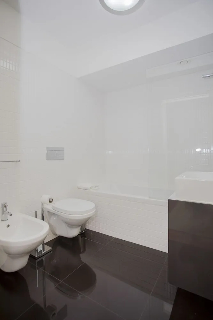 Liiiving - Bright Light Apartment