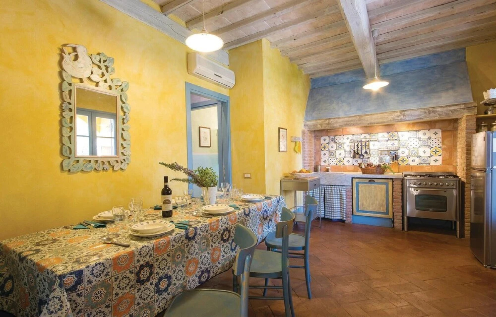 Beautiful Home in Buggiano PT With Wifi and 3 Bedrooms