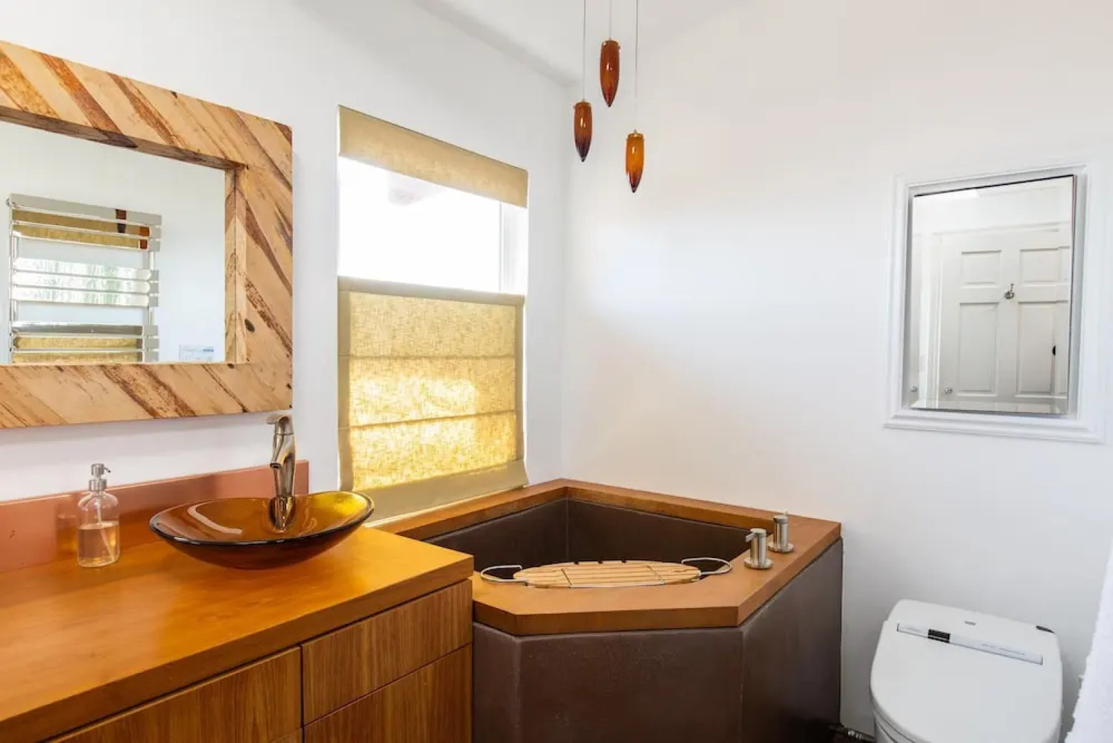 Las Flores by AvantStay