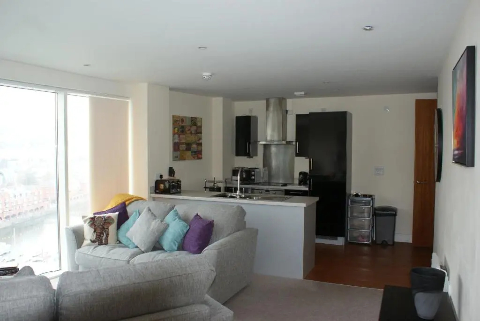 Coastal City Rooms – Waterfront