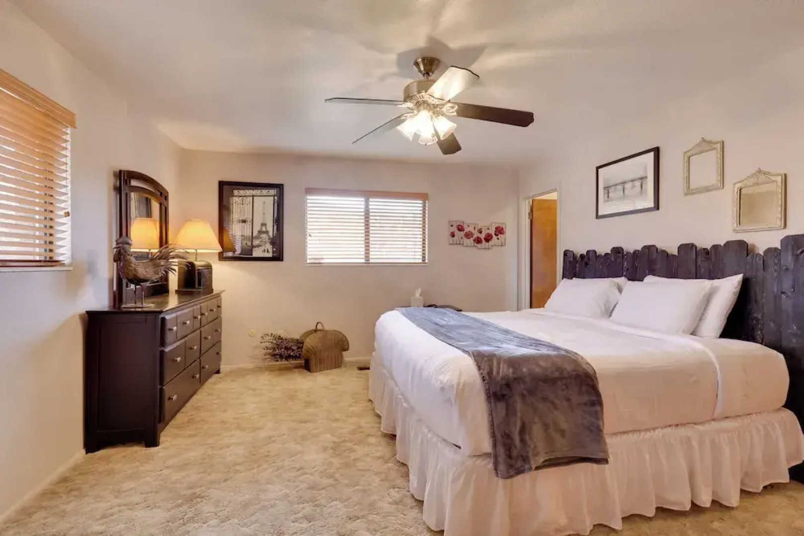 Parowan Escape With 2 Game Rooms, Deck & Yard!