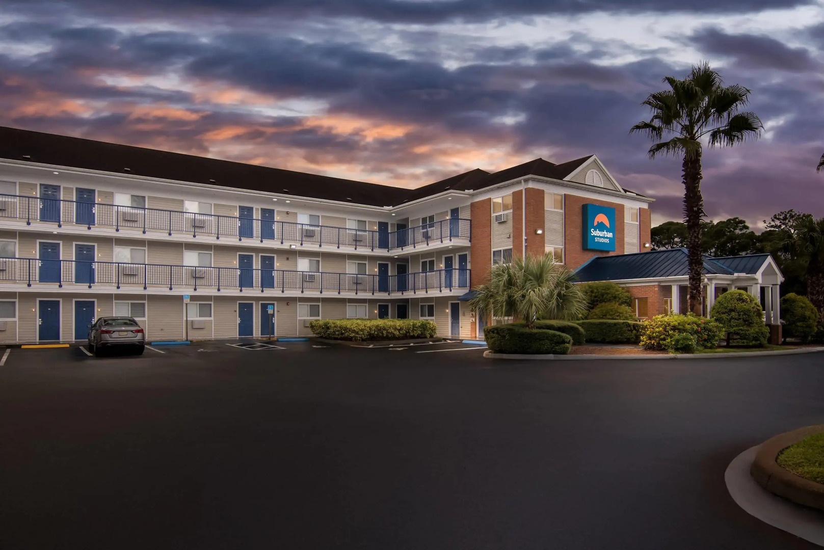 Suburban Studios Stuart near Federal Hwy 1