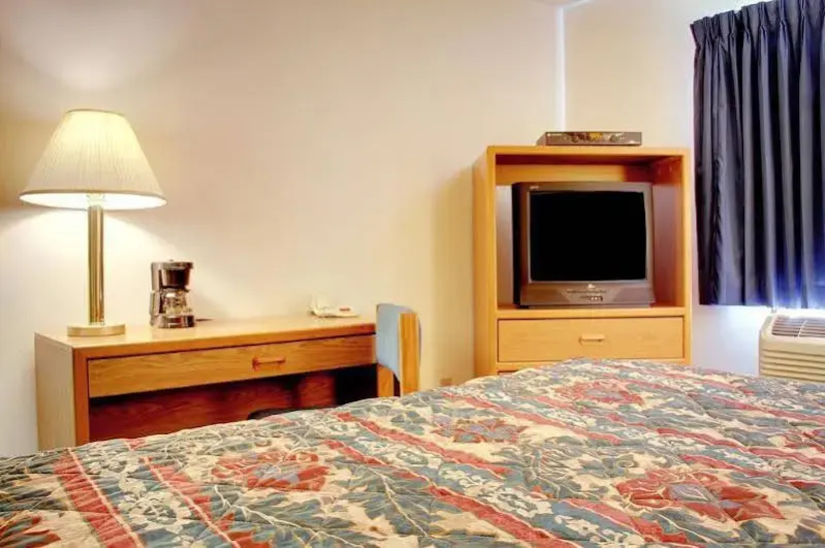 Super 8 By Wyndham West Plains