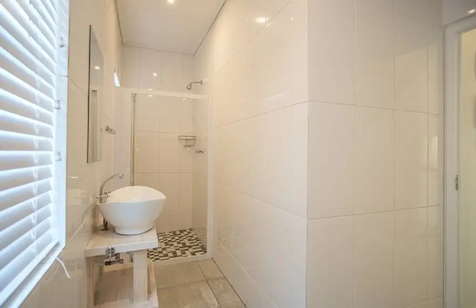 Fork West Apartments - Top Floor 1