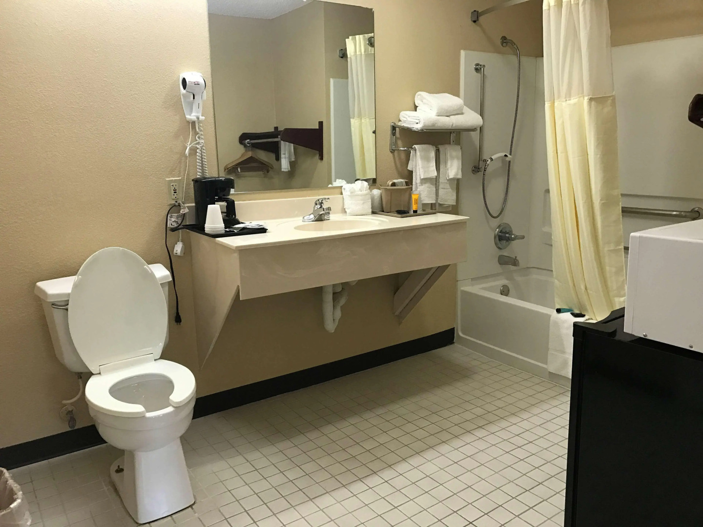Americas Best Value Inn & Suites Maumelle North Little Rock