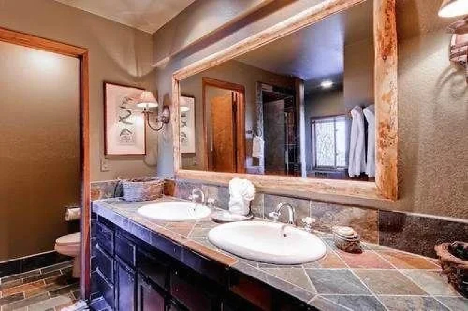 Summit Condominiums in Elkhorn by Alpine Lodging