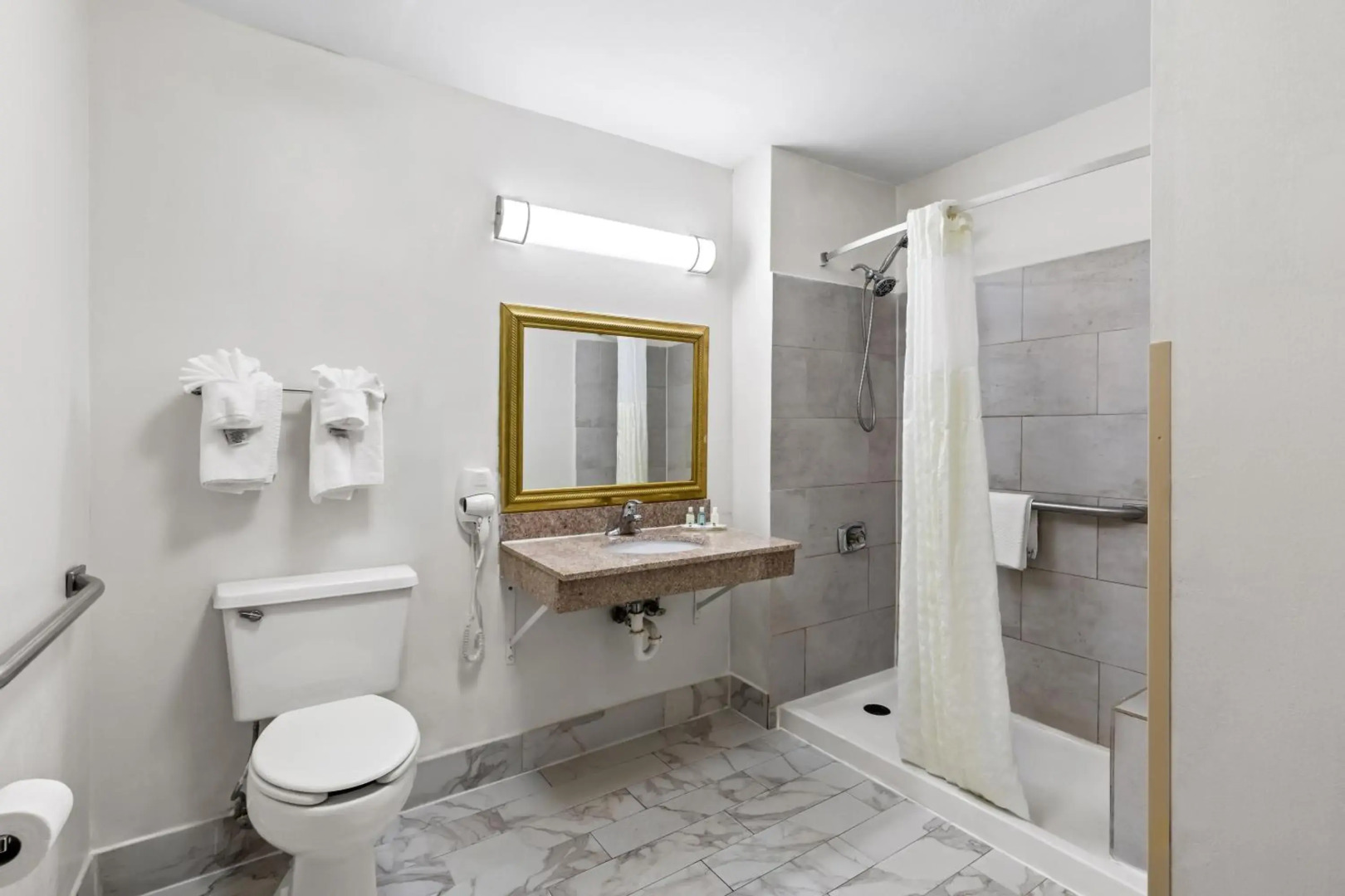 Quality Inn Marietta near Dobbins ARB