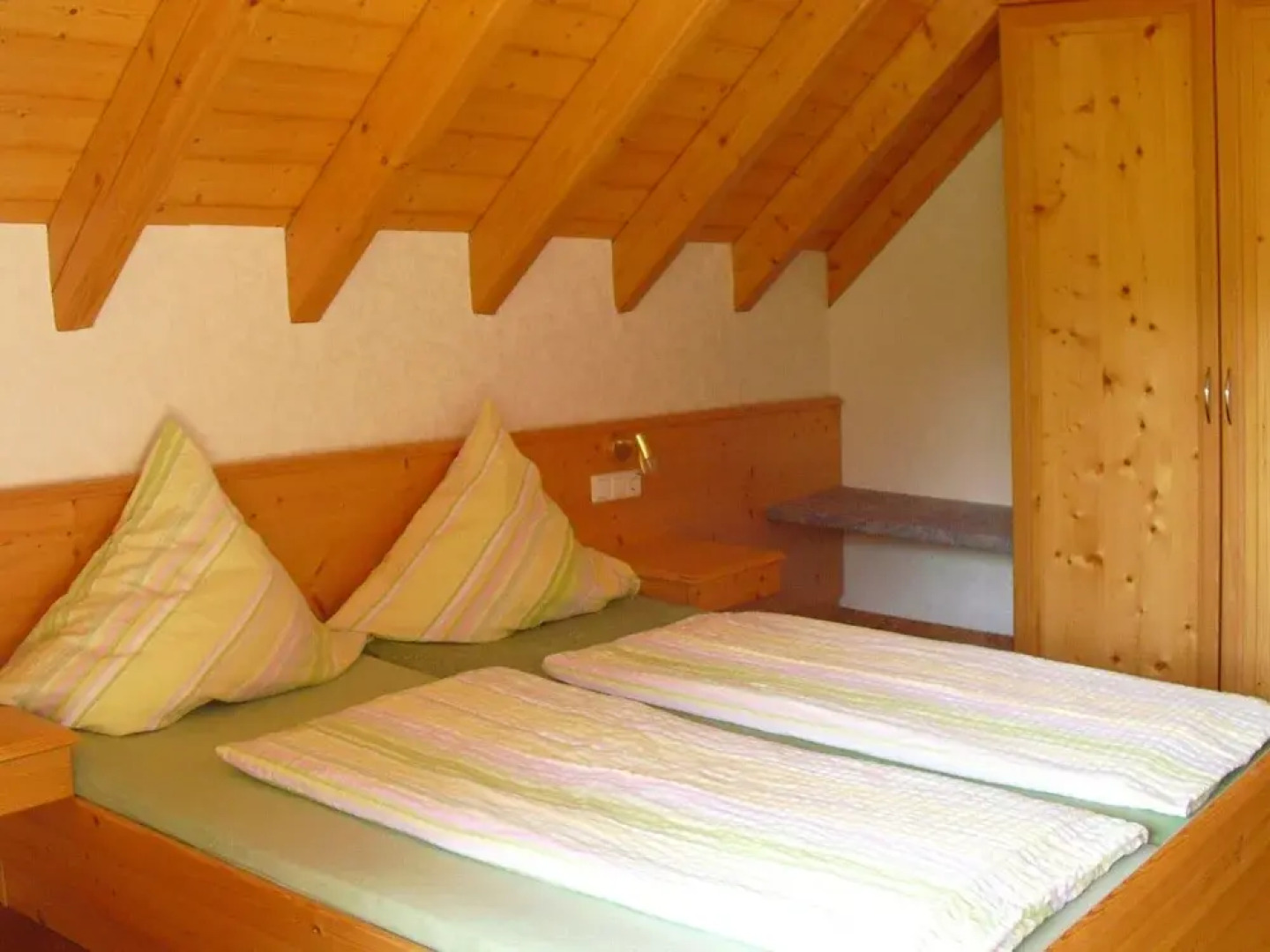 Comfortable Holiday Home in a Beautiful Location