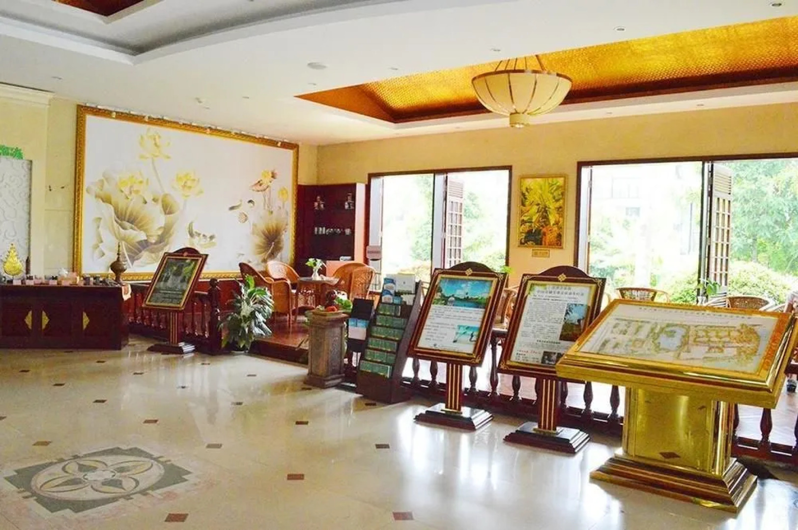 Xinglong Pearl Hot Spring Hotel