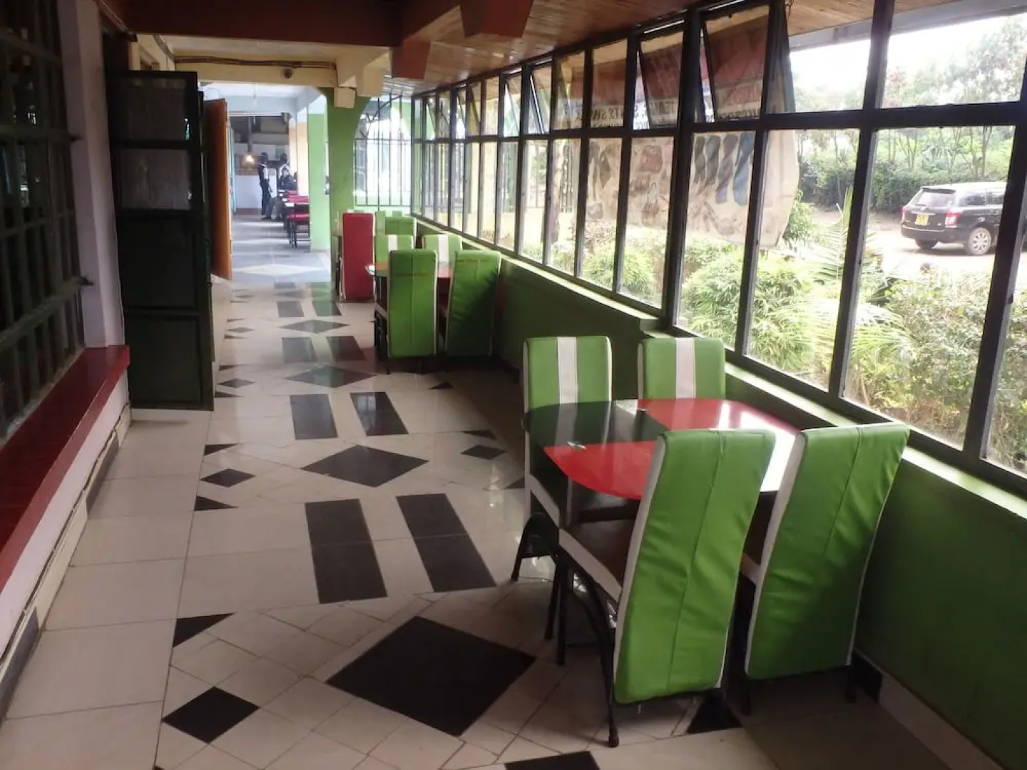 Shield Park Villa Hotel