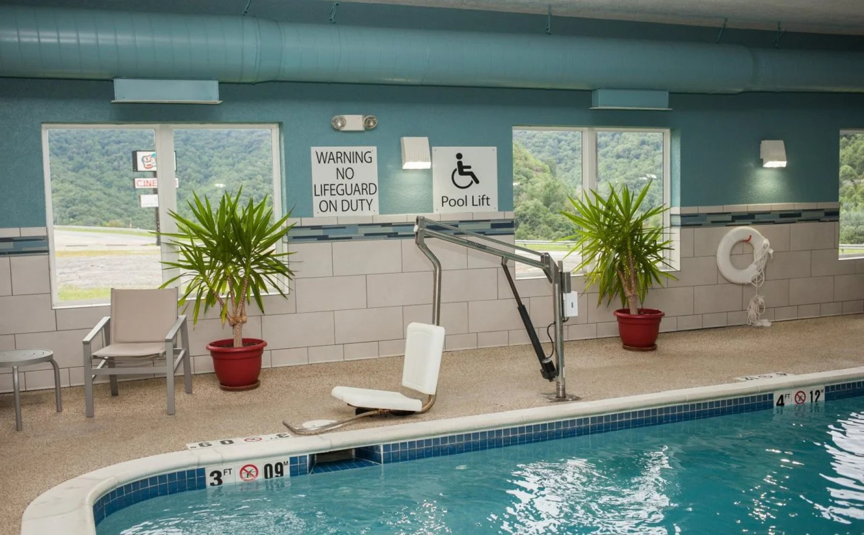 Holiday Inn Express & Suites Logan By IHG