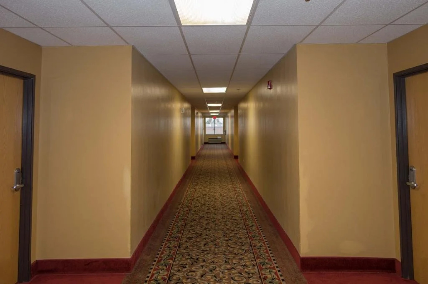 Chisholm Suite Hotel