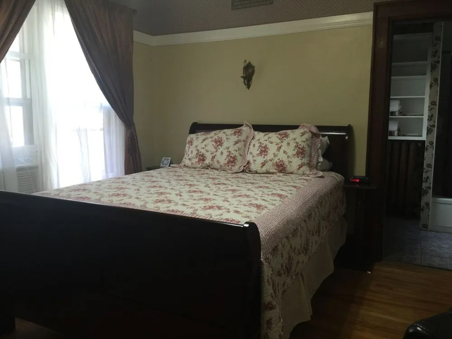 Prince Street Suites