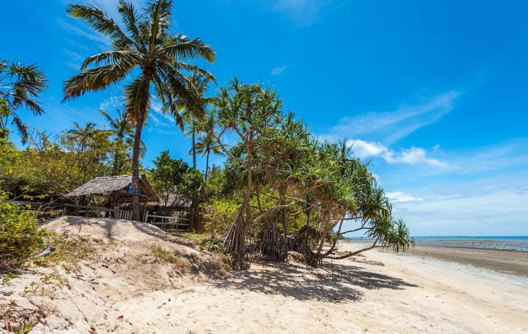 Capricorn Beach Cottages