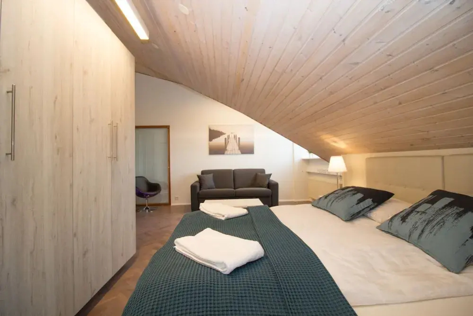 Thorsplan Luxury Apartment