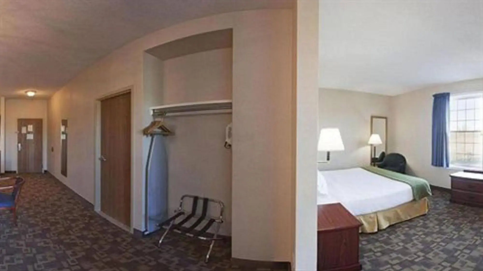 Days Inn & Suites Schoharie