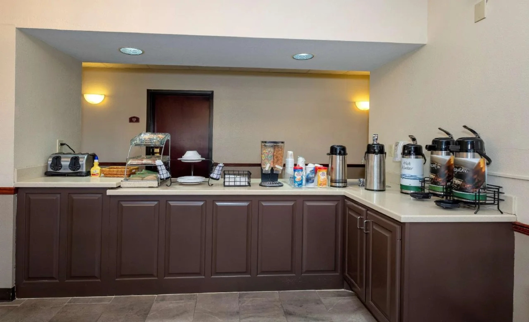 Red Roof Inn Hartselle