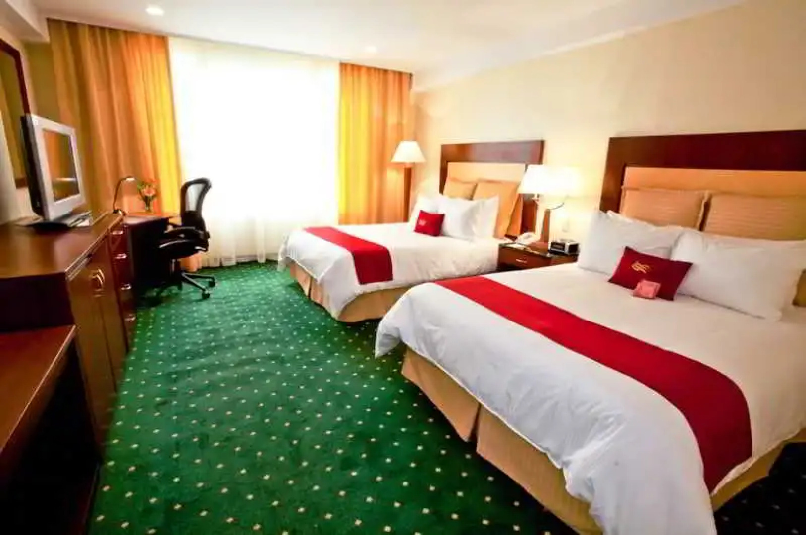 Crowne Plaza - Maruma Hotel & Casino