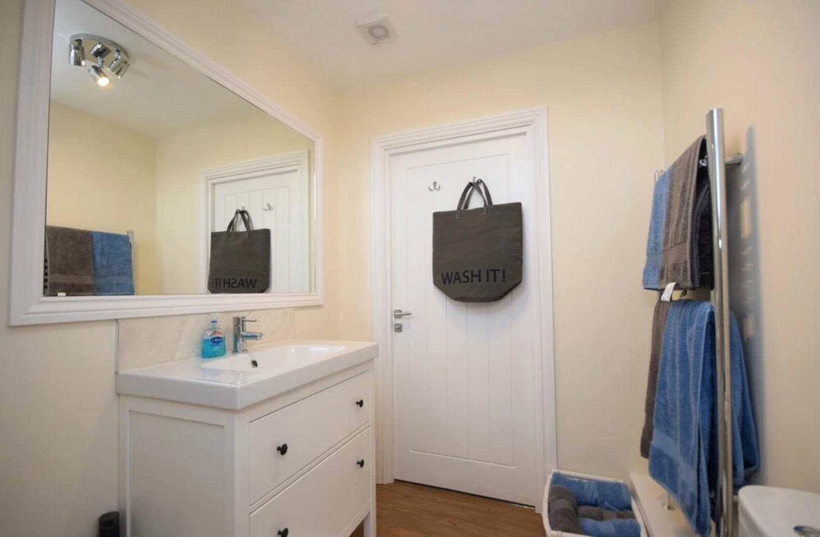 High Haven, Midhurst 490363