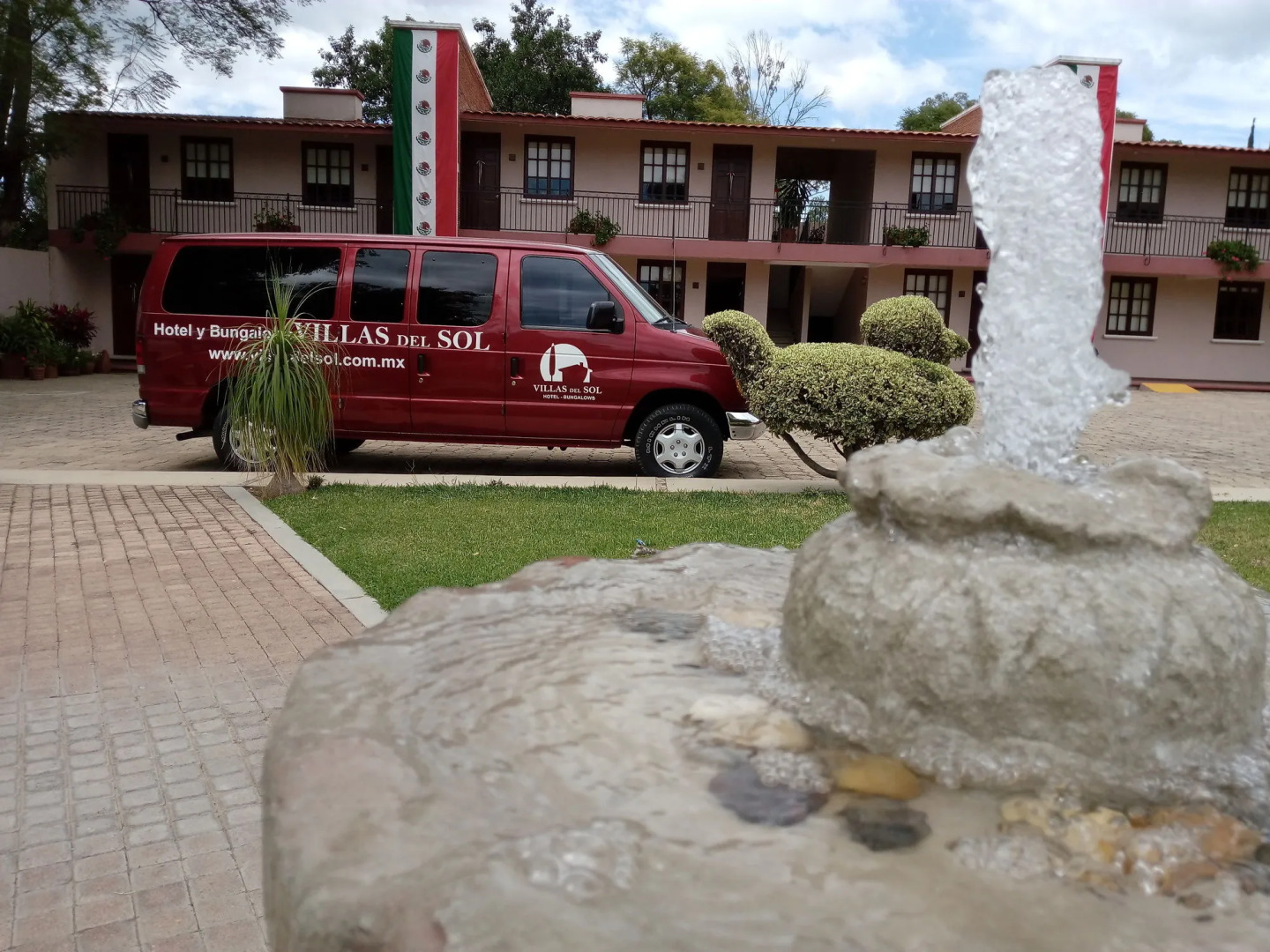 Villas Del Sol Hotel