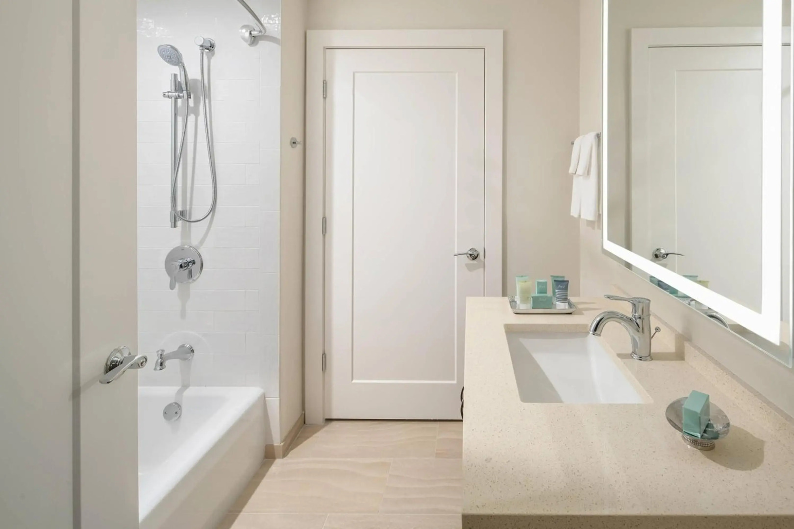 Waterline Villas & Marina, Autograph Collection