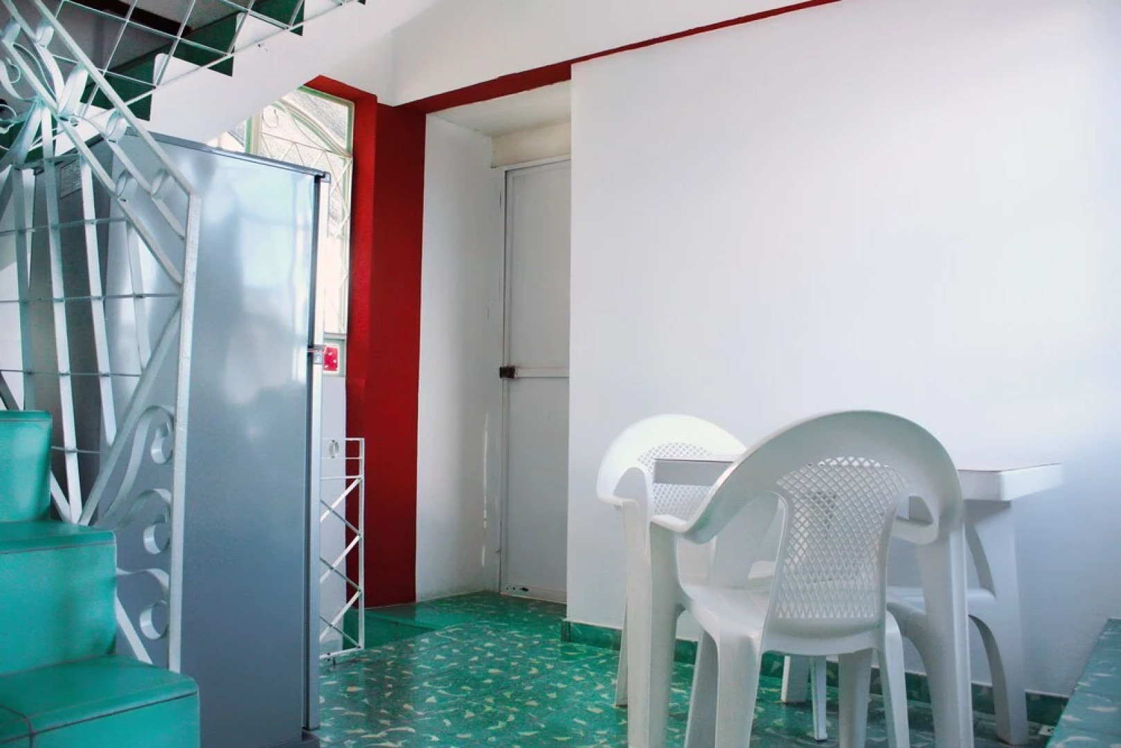 Central Room Terrace-Balcony