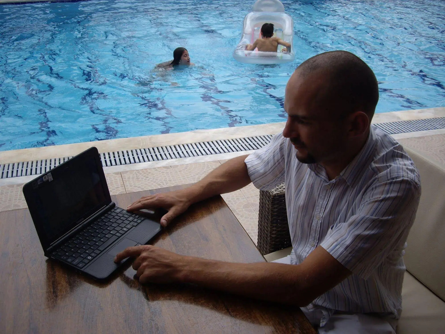 Angelina Hotel & Apartments