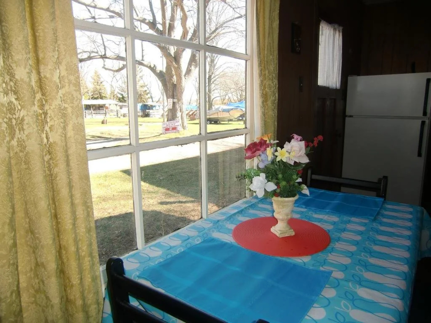 Stoneburg Cove Resort