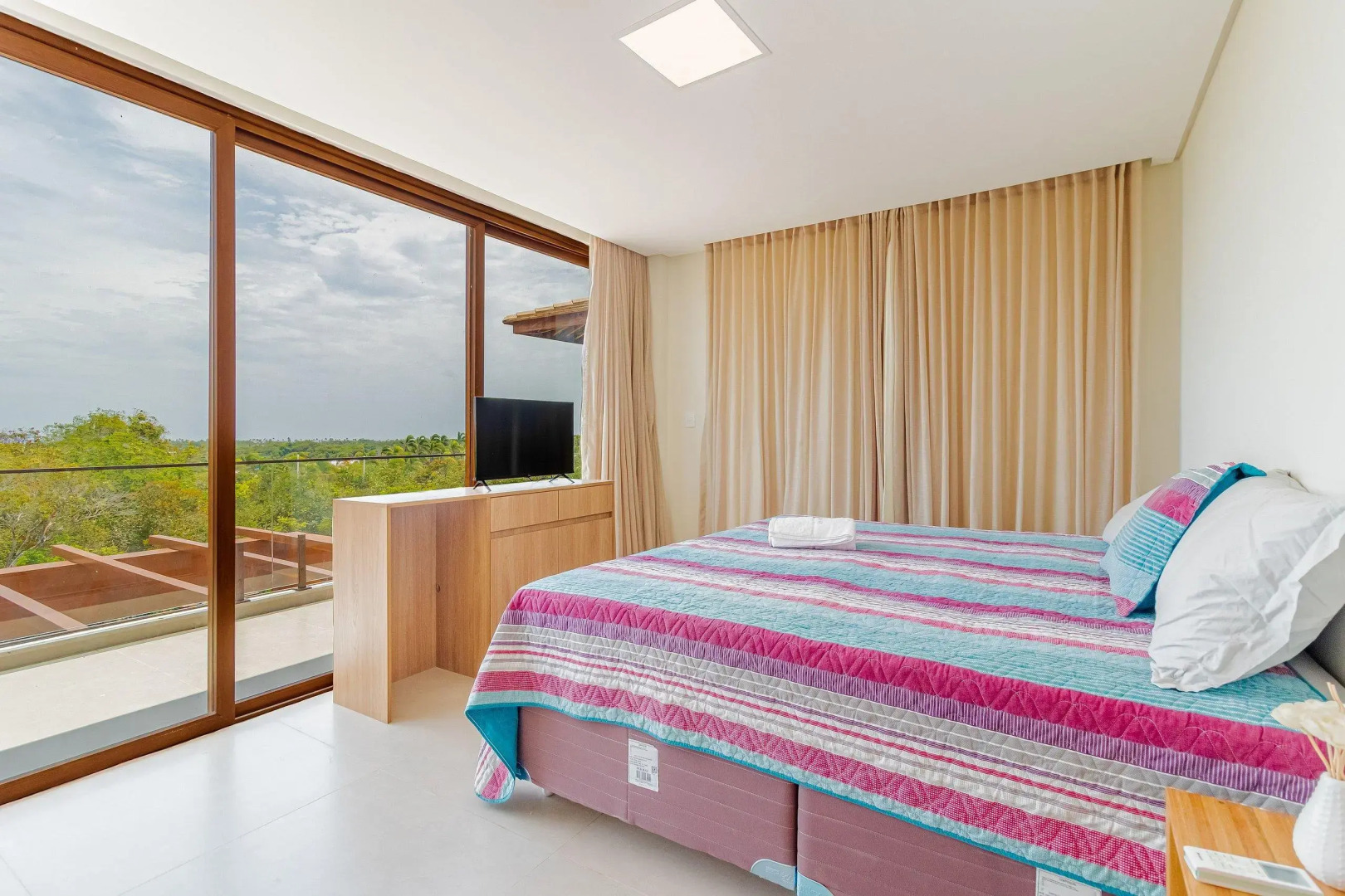 PF47 Excelente Casa 5 Suítes - Praia do Forte