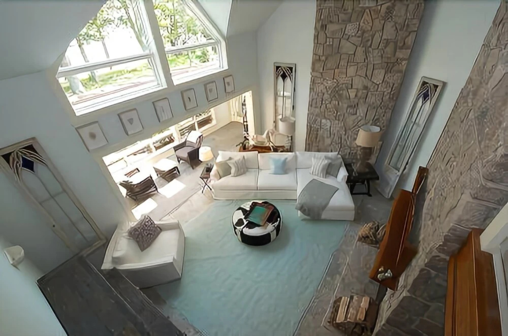 Sea Spray - Six Bedroom Home