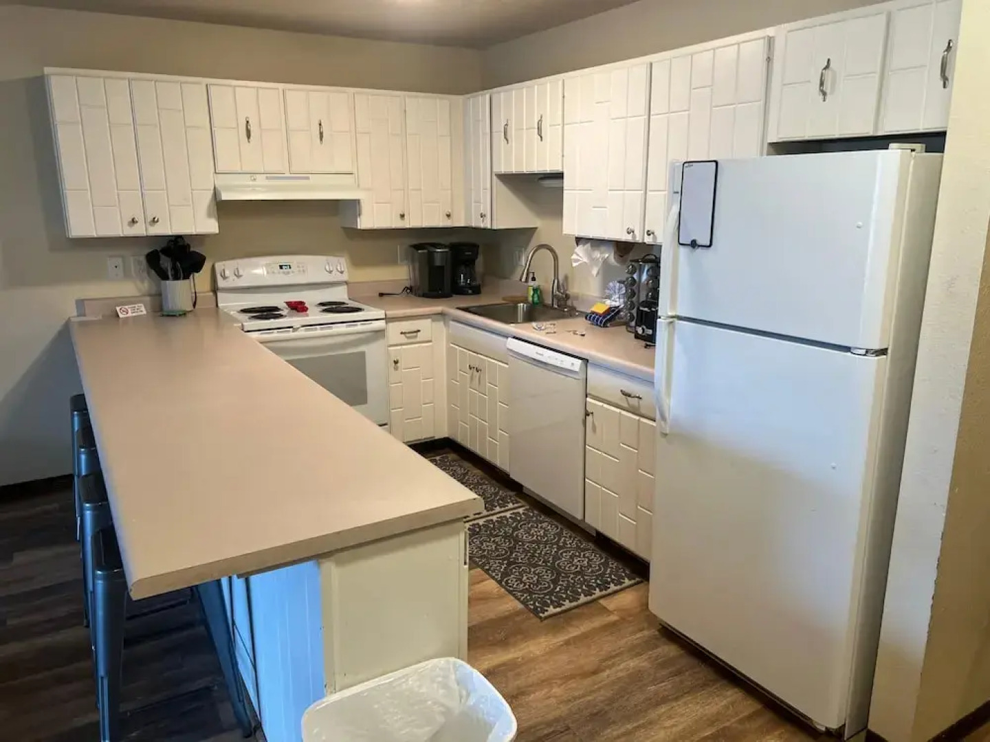 Dillon Valley East 2 Bed 2 Bath Dvjt