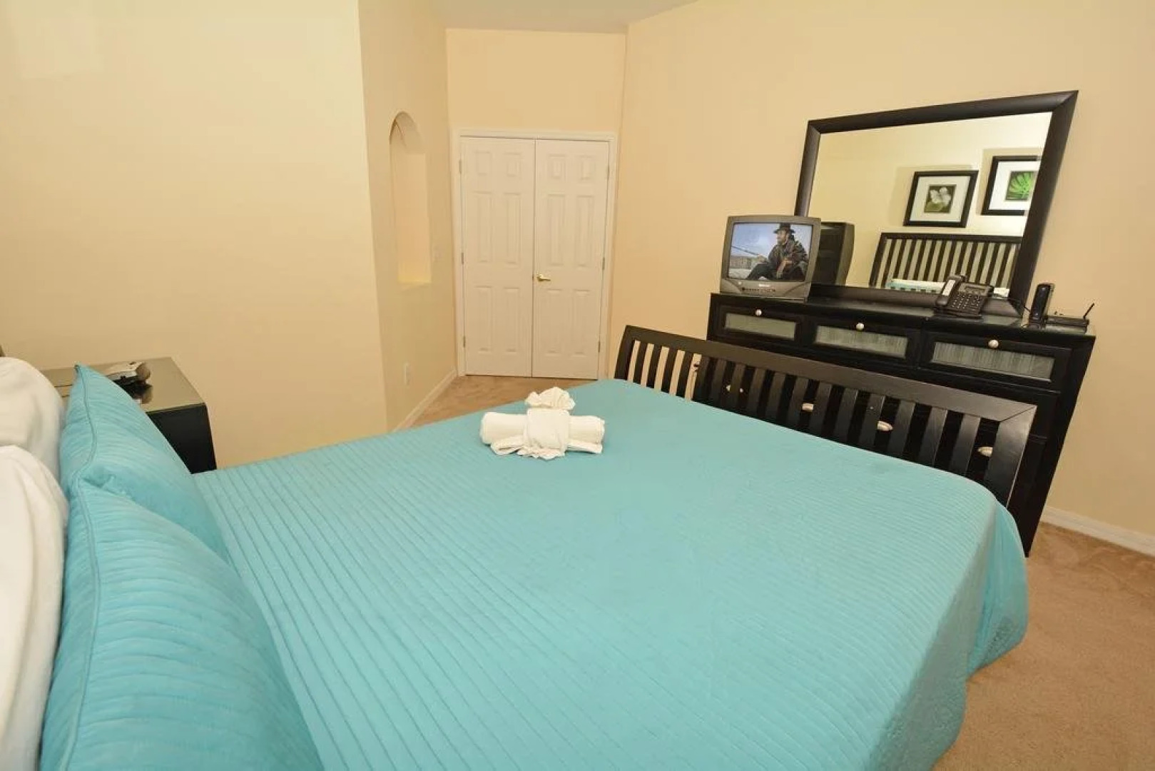 644 Villa Alegria by RedAwning